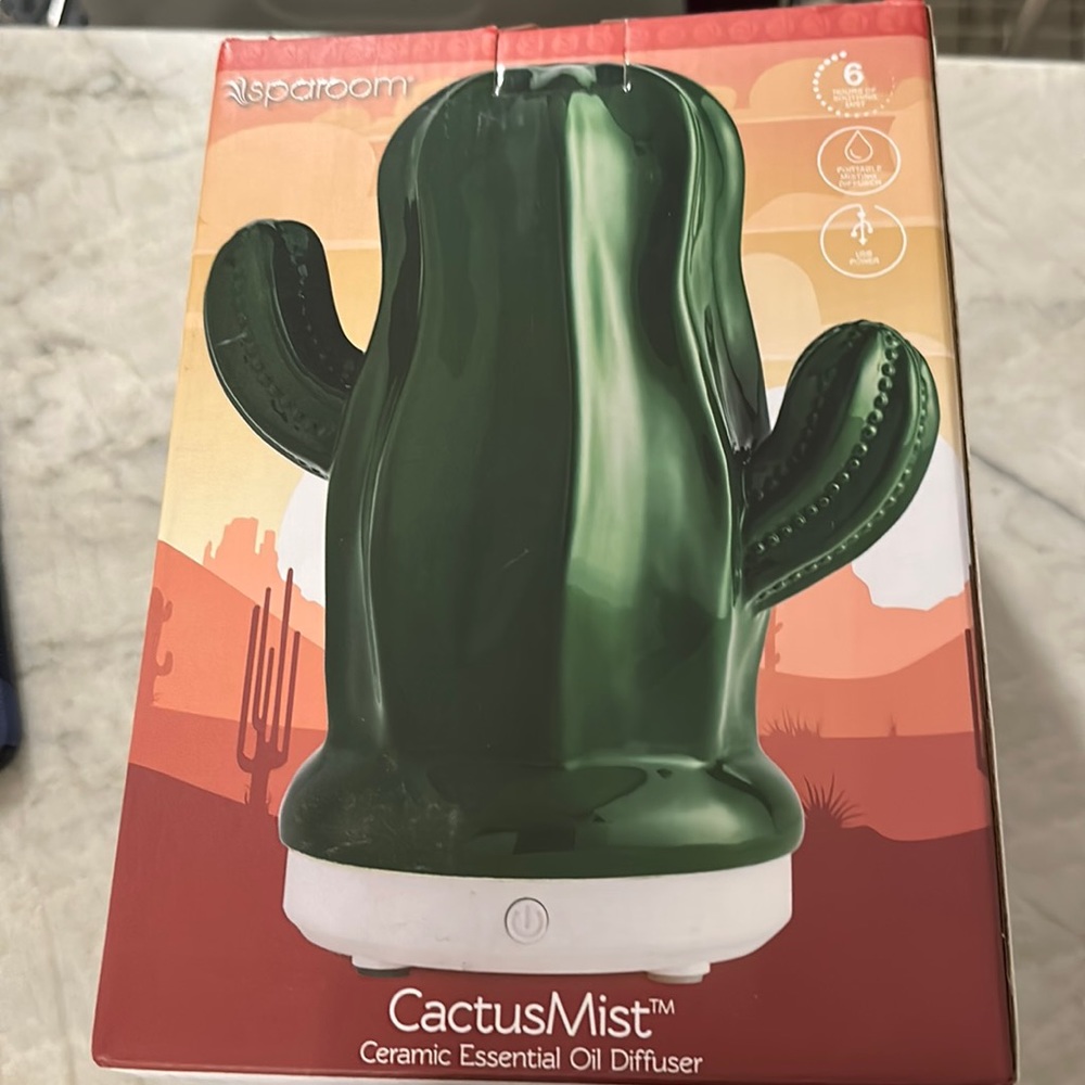 Cactus ceramic oil diffuser